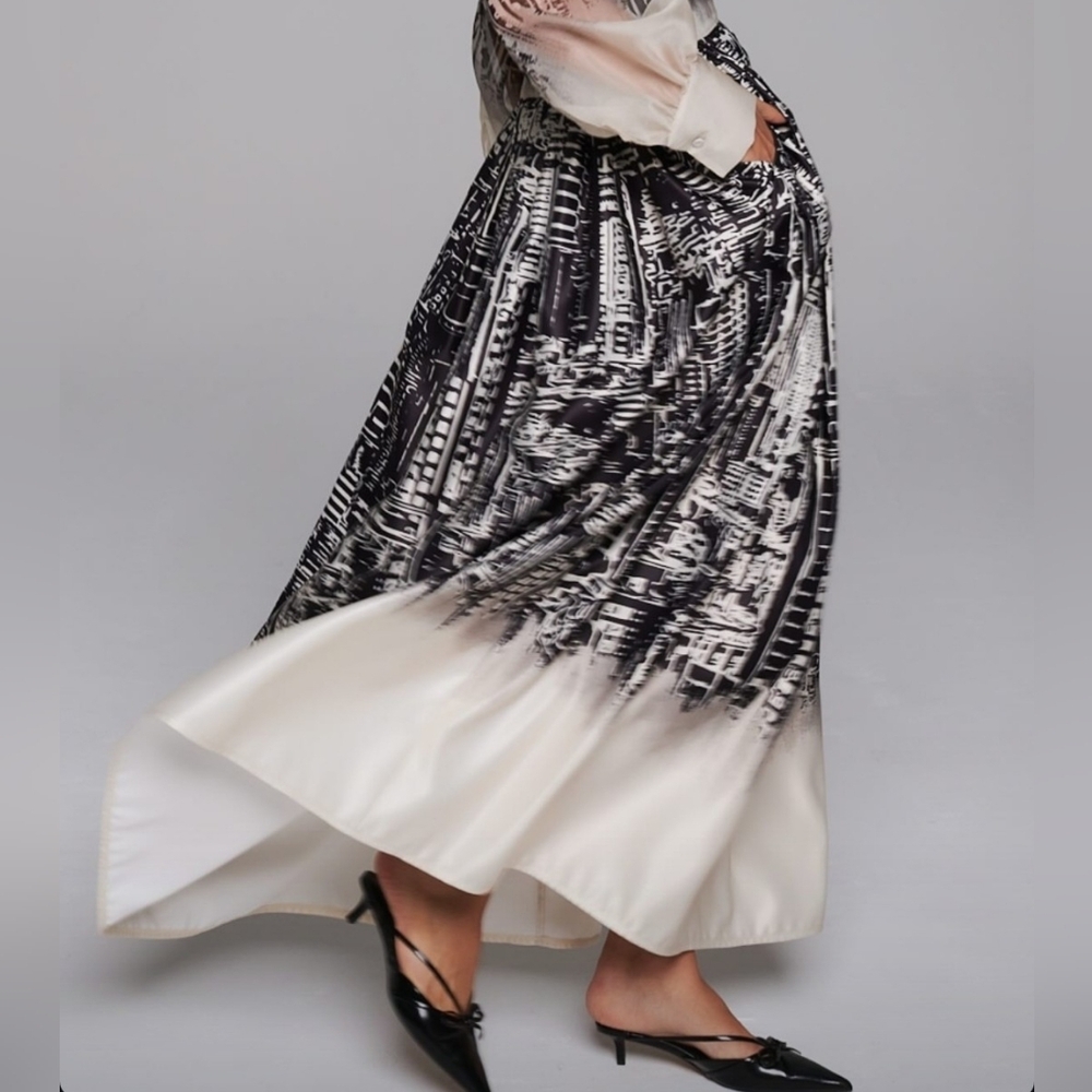NEW MILVA MI Elegant Black and CREAM Maxi Skirt SIZE 4
